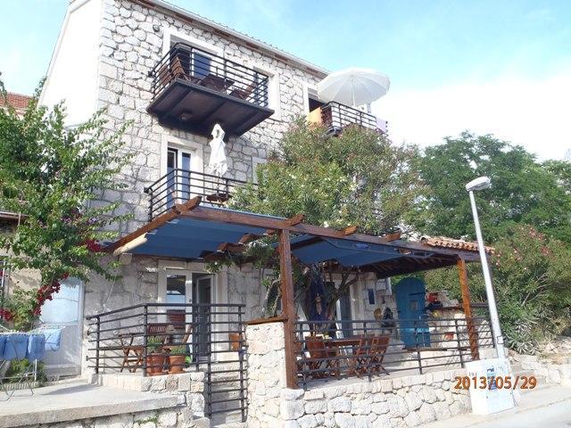 Apartments Mirela Gradac  Buitenkant foto
