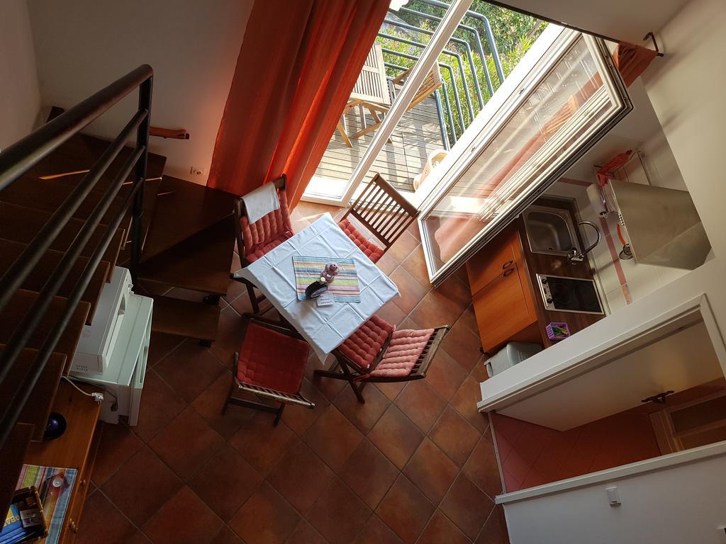 Apartments Mirela Gradac  Buitenkant foto