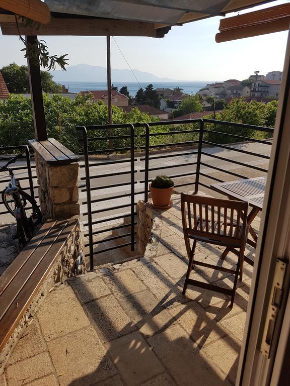 Apartments Mirela Gradac  Buitenkant foto